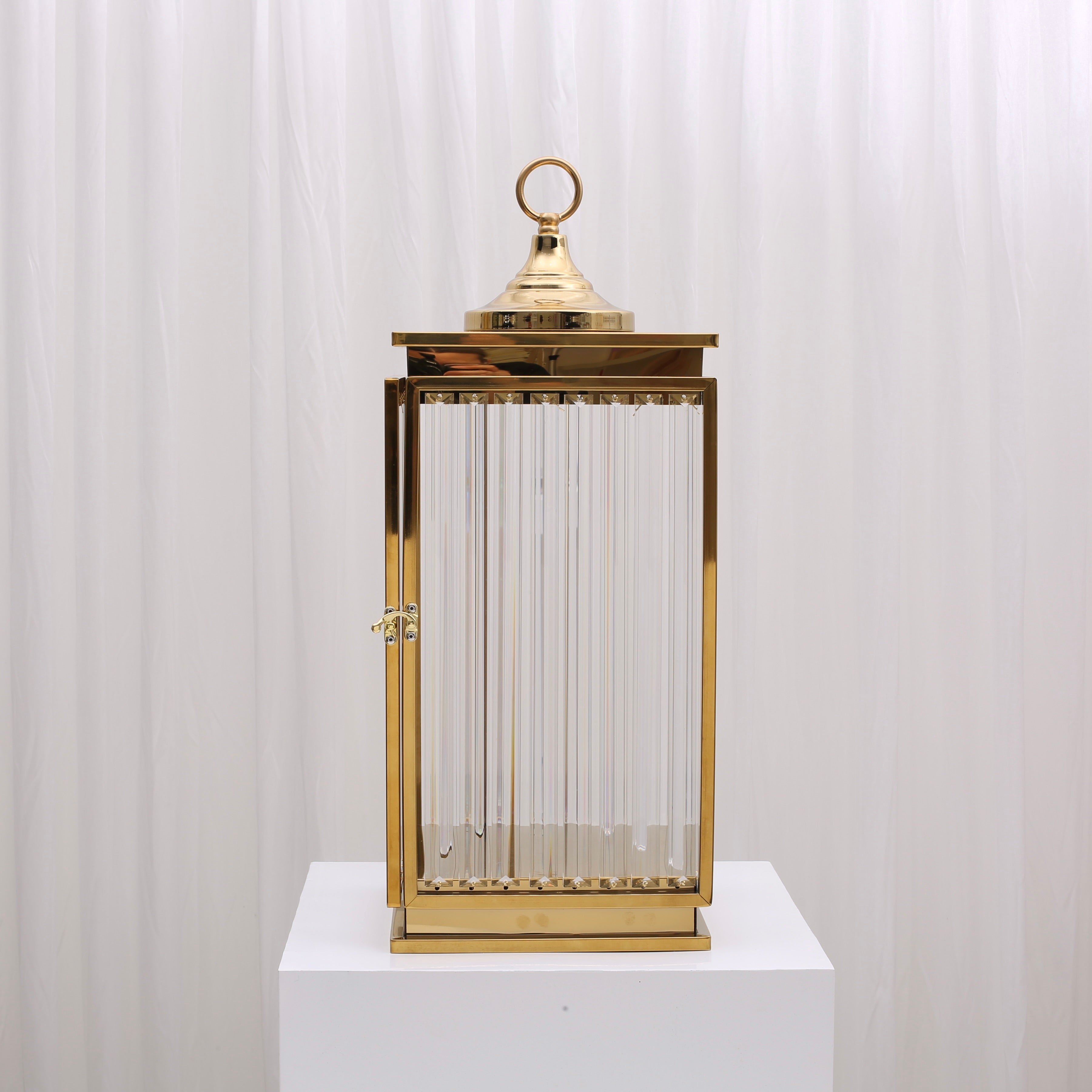 LANTERNS GOLD/SILVER/WHITE FOR HIRE