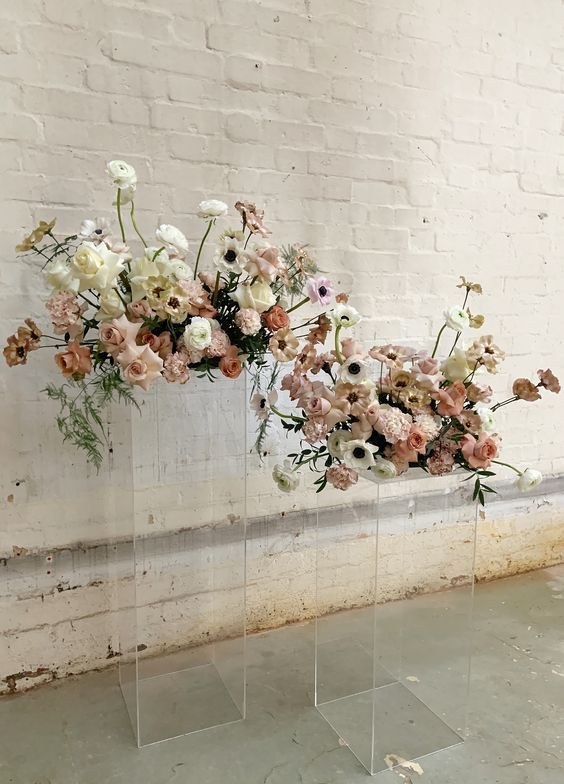 PLINTHS & FLORAL STANDS FOR HIRE