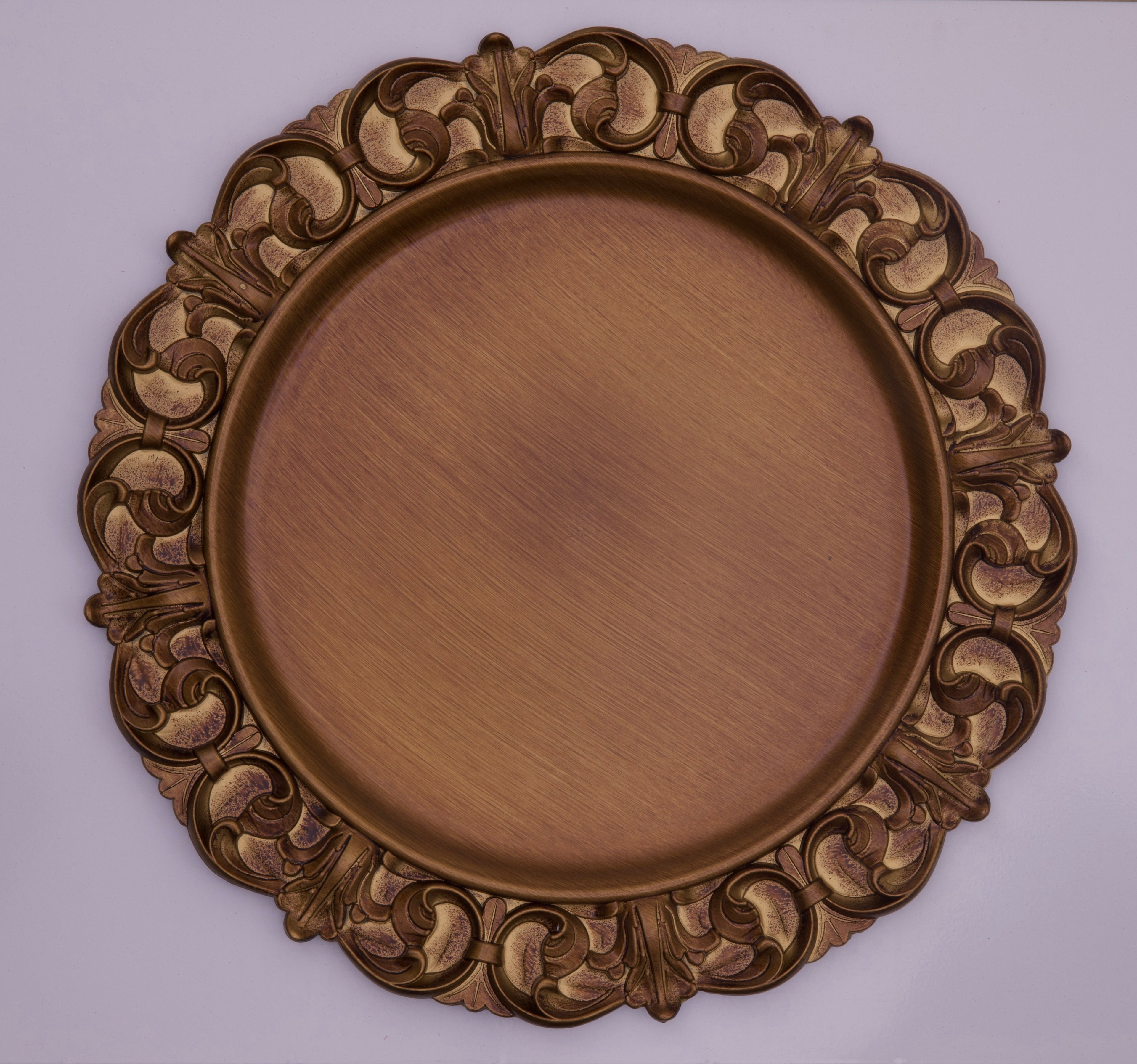 Eleanor Charger Plates