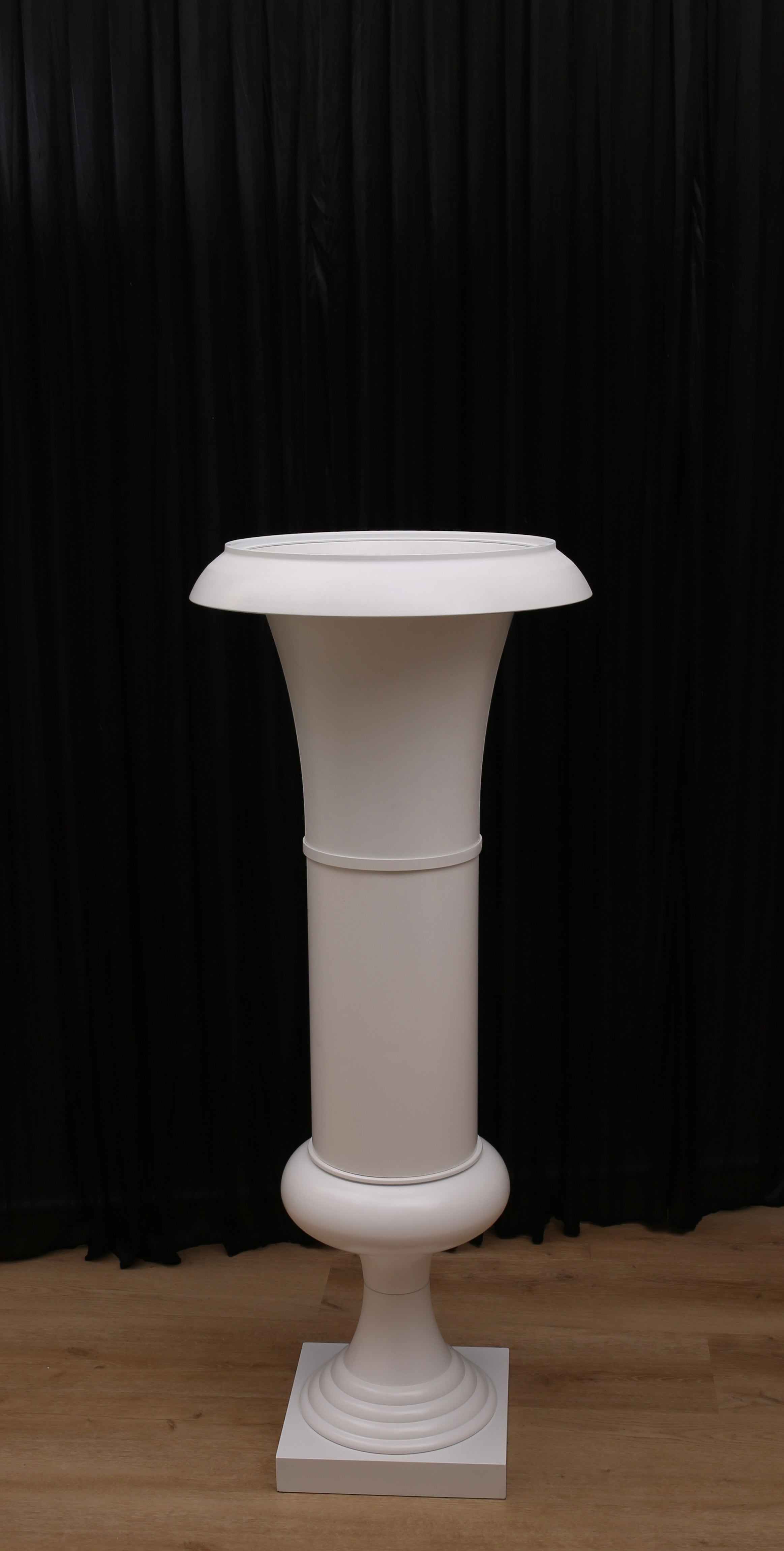 Charlotte Trumpet Floral Urn Large/ White