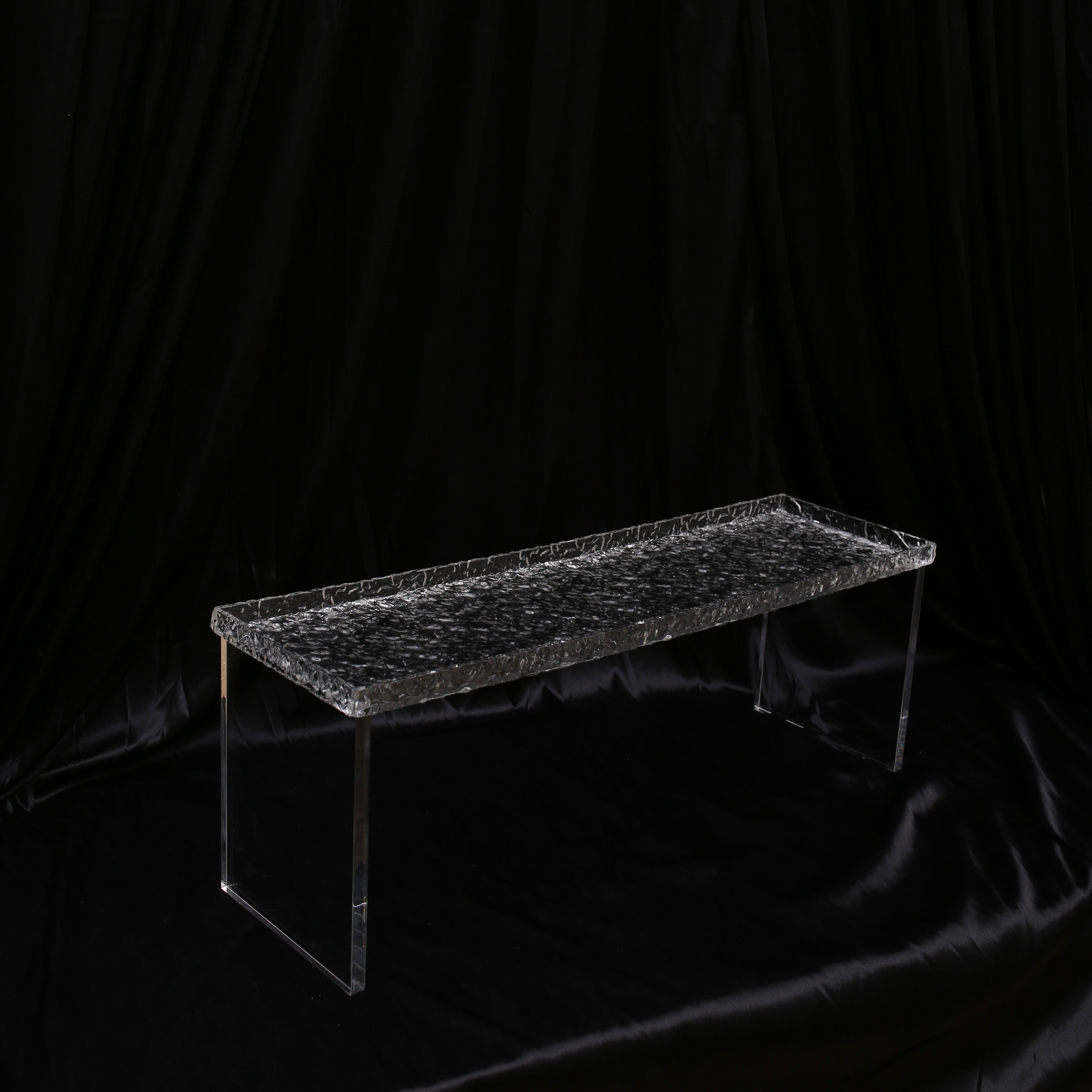 Mira Food Riser Stand Large