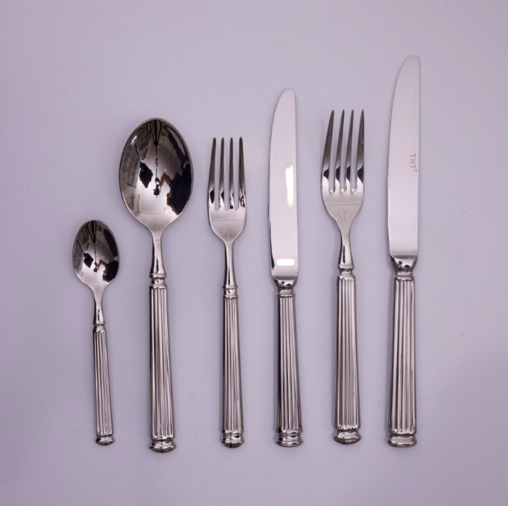 Willow Dinner Spoon