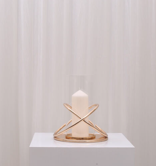 Naomi Hurricane Candleholder Large/ Gold